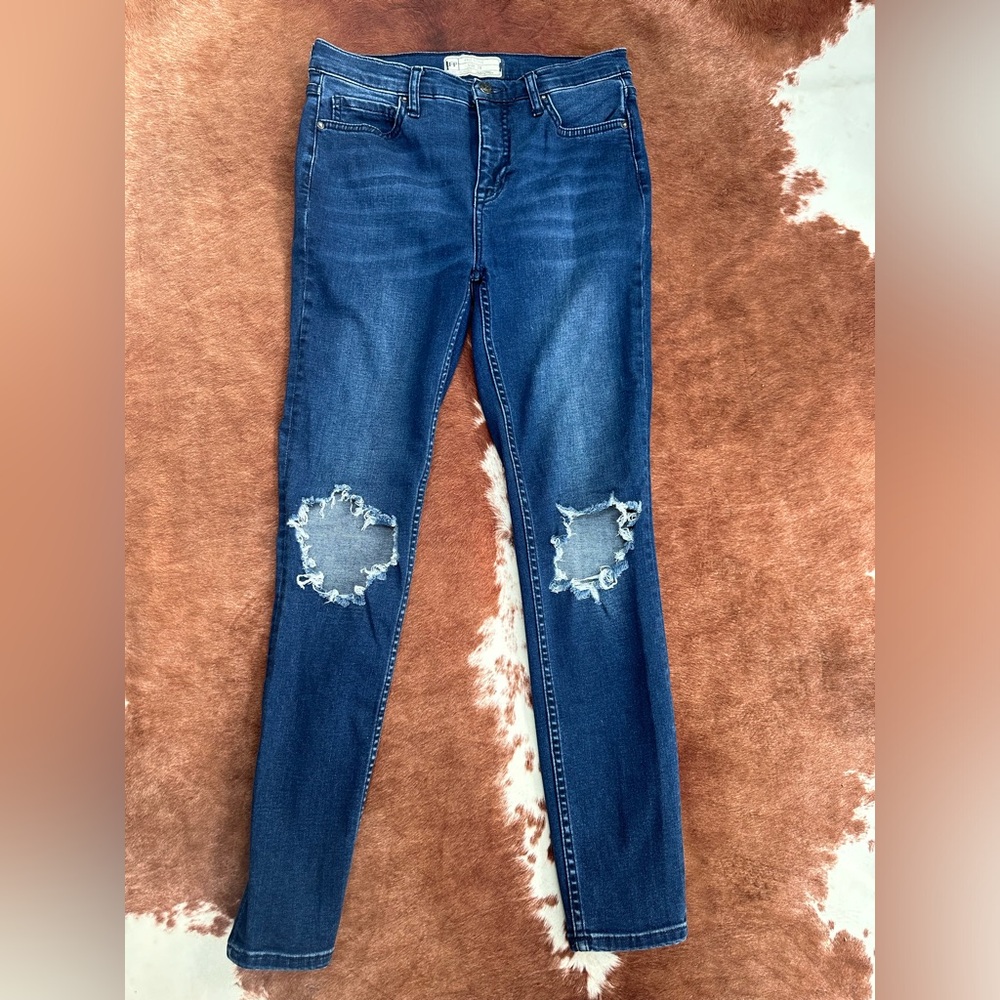 Free People Distressed Skinny Jeans